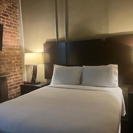The Skylight Hotel Greenville Εξωτερικό φωτογραφία