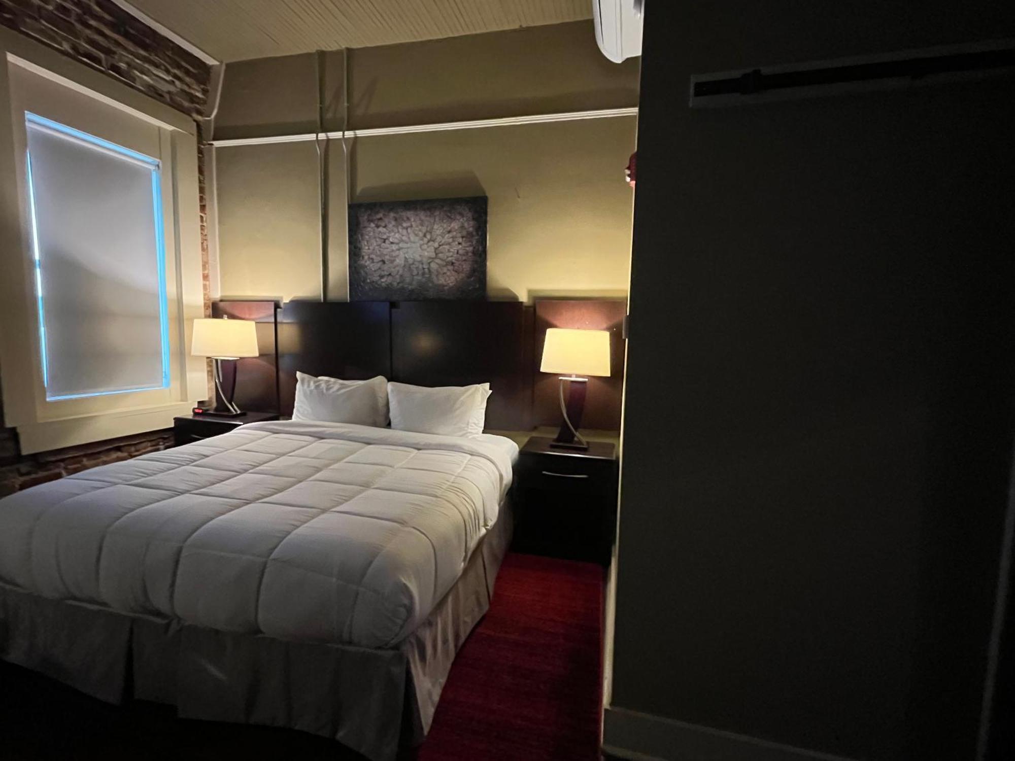 The Skylight Hotel Greenville Εξωτερικό φωτογραφία