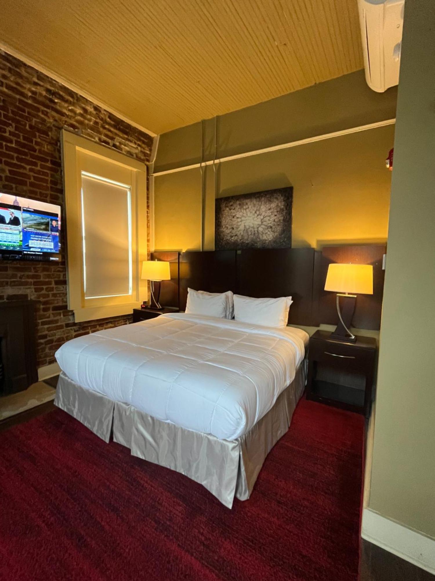 The Skylight Hotel Greenville Εξωτερικό φωτογραφία