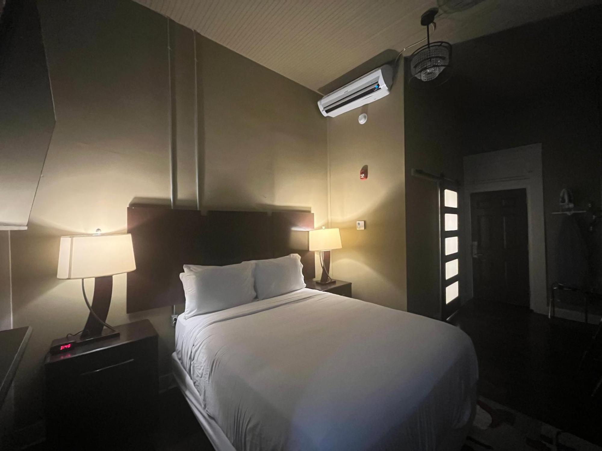 The Skylight Hotel Greenville Εξωτερικό φωτογραφία